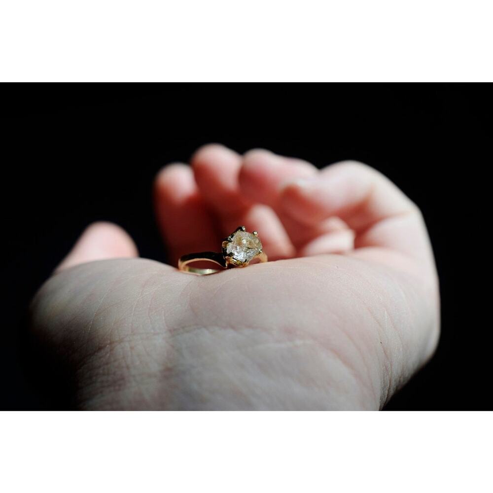 alternative raw diamond engagement ring raw crystal size 4 5 6 7 8 8 9 10 11 12